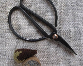 18th Century Reproduction Embroidery Scissors cheswickcompany