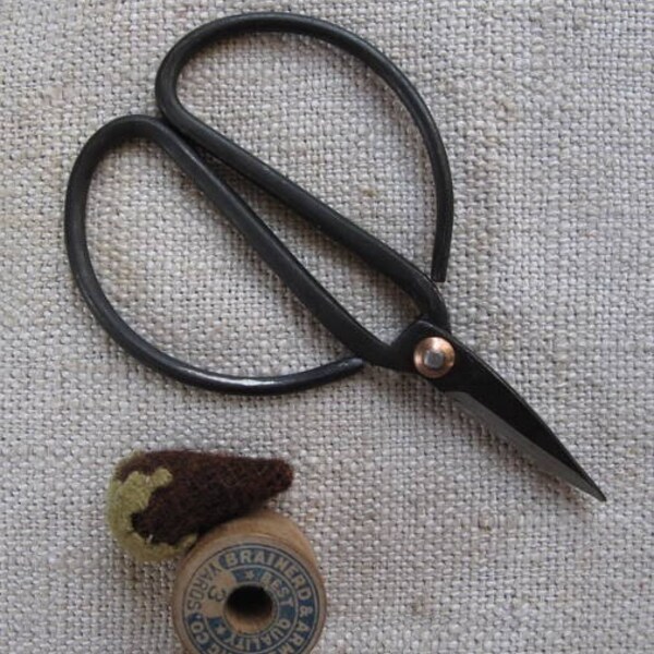 18th Century Reproduction Embroidery Scissors cheswickcompany