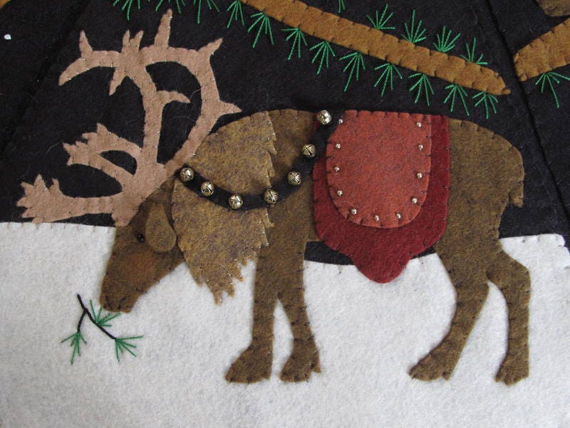 pdf-pattern-diy-starry-night-full-size-christmas-tree-skirt-36