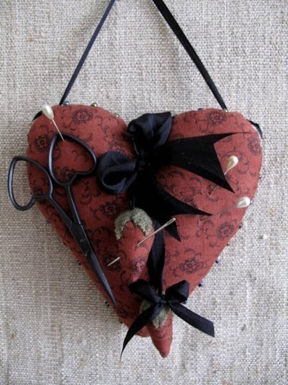 Primitive Heart Pincushion Pinkeep E PATTERN by | Etsy