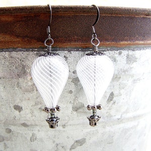 White Hot Air Balloon Earrings Steampunk balloon earrings in blown glass and gunmetal Wedding Jewelry Dangle earrings image 3