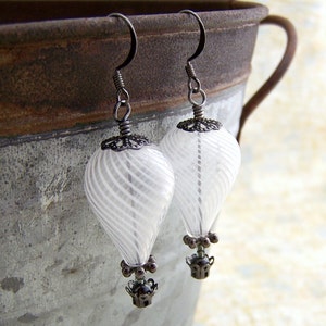 White Hot Air Balloon Earrings Steampunk balloon earrings in blown glass and gunmetal Wedding Jewelry Dangle earrings image 1