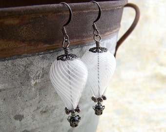 White Hot Air Balloon Earrings - Steampunk balloon earrings in blown glass and gunmetal  - Wedding Jewelry - Dangle earrings
