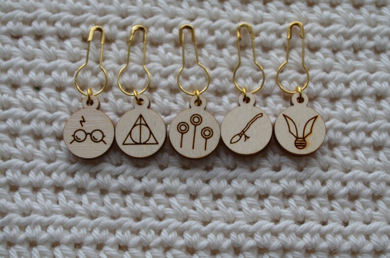 set of 10 knitting crochet wizarding stitch markers
