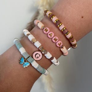 Pulsera de perlas Pulsera personalizada Letra Nombre Flor Colgante Amistad Mamá Hermana Felicidad Bautismo Regalo Joyería Amor Mamá