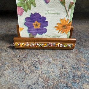 Porta tarjetas/cartas/servilleteros de madera decorados con frita de vidrio fusionado de colores
