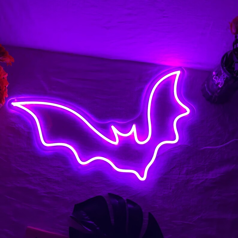Bat LED Neon Sign – Flying Bat Wall Decor for Halloween Party, Pink ...