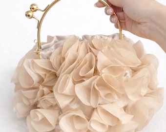 Bolso de mano floral de satén 3D con asa dorada, 23 × 14 cm — bolso de mano de boda para mujer | Noche, formal | Bolso floral de lujo romántico