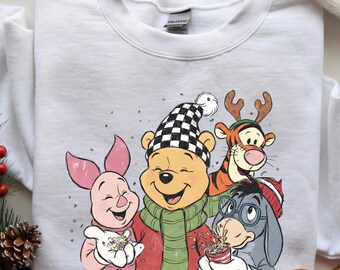 Maglietta natalizia Disney Winnie the Pooh Comfort Colors, maglietta per feste natalizie Disney, felpa natalizia di The Pooh Eeyore Tigro Pimpi