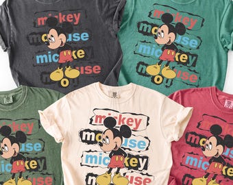 Camiseta con retrato vintage de Mickey Mouse de Disney y sus amigos, camiseta clásica con pose de Mickey, Minnie, Donald y Daisy, camiseta a juego familiar de Disneyland