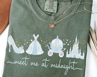 Chemise Meet me at Midnight Comfort Colors®, t-shirt inspiré de Cendrillon, voyage entre filles Disney 2026, chemise Cendrillon Disney, cadeau de fête de princesse