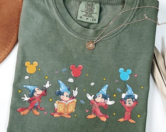 Camiseta Fantasía Mickey Acuarela Comfort Colors - Camiseta Familiar Disneyland