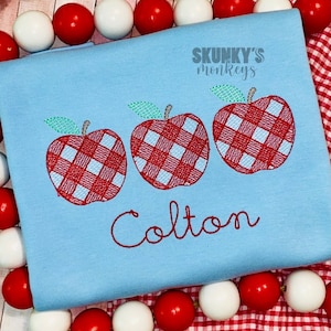 Boys Back to School Shirt, First Day of School Shirt, Boys Kindergarten Shirt, Gingham apple shirt, Personalized Appliqué Outfit