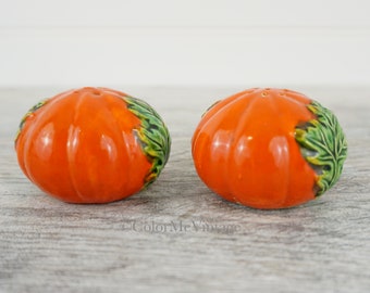 Vintage 50s Tomato Salt and Pepper Shakers, made in Japan