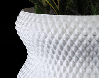 Diamond Flowerpot Planter – Geometric Gem Pot | Modern Home & Garden Décor