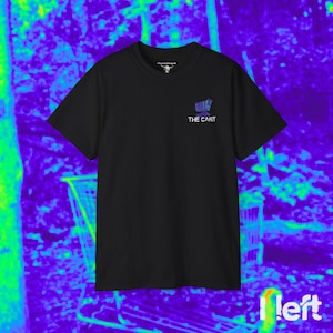 Koszulka 100% bawełny - "The Cart" - Y2K, odzież uliczna, neonowy las, vaporwave, mapa cieplna, surrealistyczny, cyfrowy rozkład, weirdcore, estetyka cyberhorroru