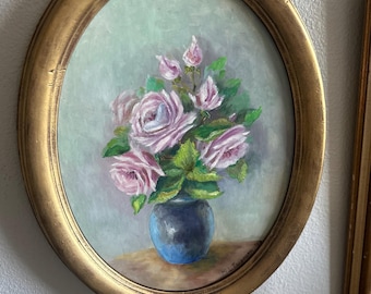 Pintura al óleo original vintage de forma ovalada, naturaleza muerta con rosas / pinturas florales vintage para pared de galería, maximalismo, coqueta, cottagecore.