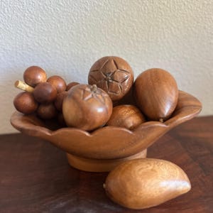 Vintage mid century carved wooden fruit and bowl set
