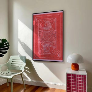 Póster de naipes King, póster moderno en rojo y rosa, arte mural moderno, decoración para sala de juegos, descarga digital de arte imprimible