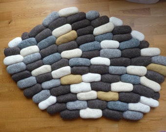 Felt Pebbles Rug Flow