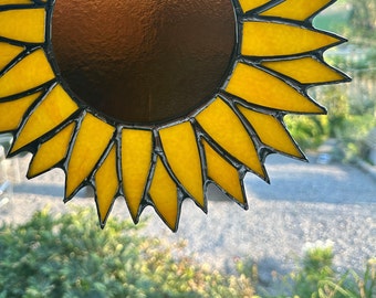 Big Glorious Sunflower- 10 inches yellow art glass petals with iridized brown center