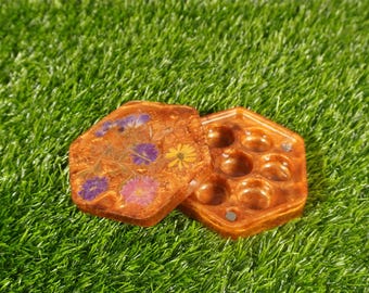 Gebloemde bloemenbak voor dobbelstenen, bronzen magnetische dobbelsteenhouder