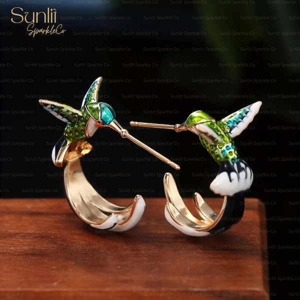 Hummingbirds Stud Earrings, Nature-Inspired Bird Jewelry, Unique Bird Lover Gift, Colorfull Apodiform Bird Jewelry Gift For Her