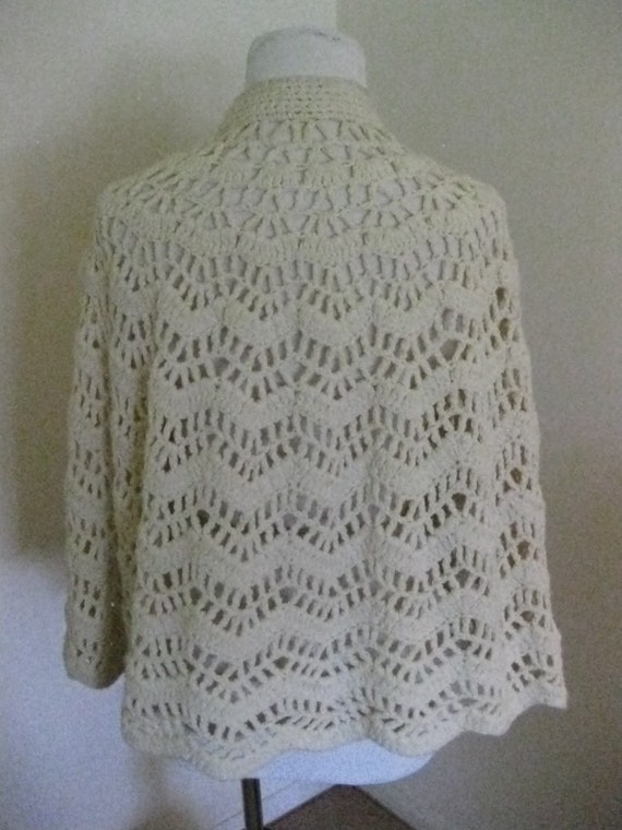 1970s Hand Crochet boho Wrap Hippie Cape Poncho C… - image 5