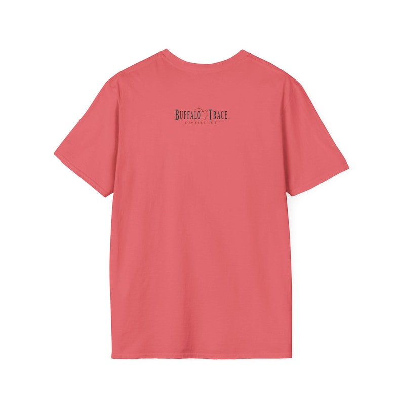 Camiseta con los nombres de los maestros destiladores de Buffalo Trace / Ropa para amantes del whisky imagen 3