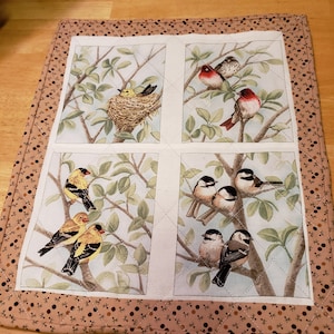 Birds Quilted Table Mat - 13" x 15.5"