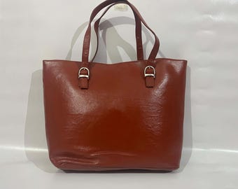 Borsa a tracolla in pelle fatta a mano: elegante borsa tote da donna