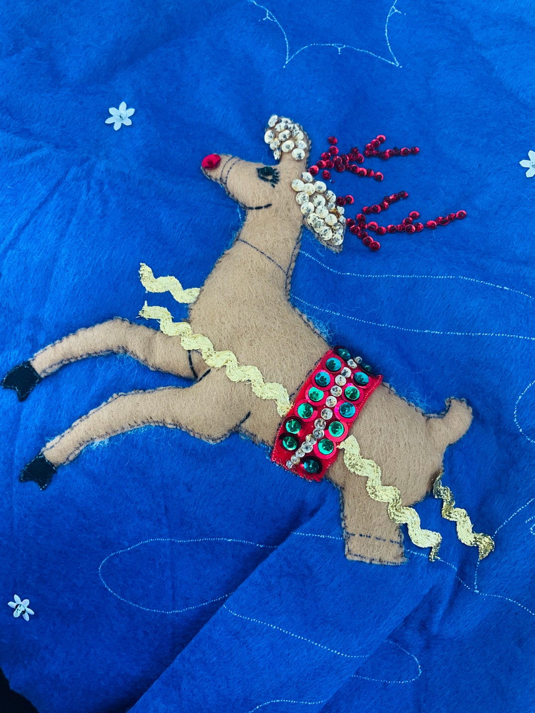 Santa and His Reindeer Tree Skirt to Complete Blue Felt - Etsy