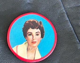 Elizabeth Taylor Pocket Mirror 1950s Made In Japan Movie Star Memorabilia