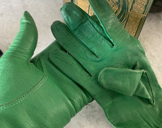 Green Leather Gloves Made in Italy Unlined Size 8 Etsy