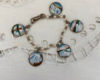 Souvenir Charm Bracelet Niagara Falls Link With Faux Pearls Five Disk Charms 1960's