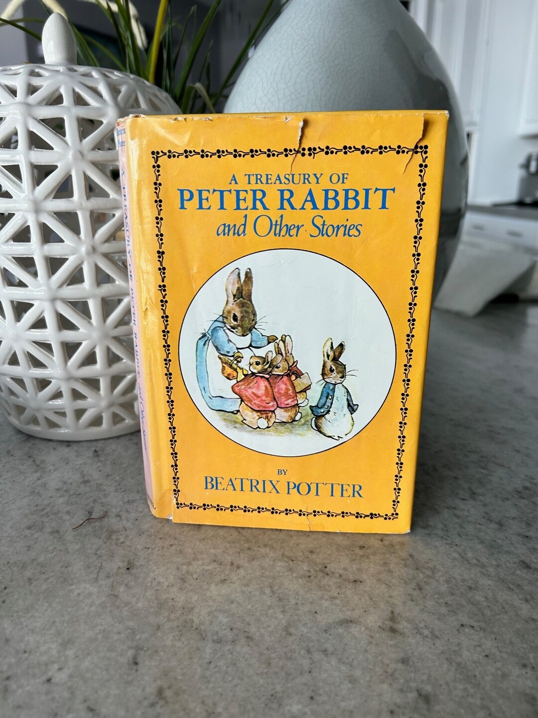 A Treasury of Peter Rabbit and Other Stories Beatrix Potter Publisher ...