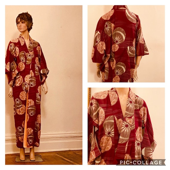 40’s Traditional Maroon Japanese Kimono - image 1