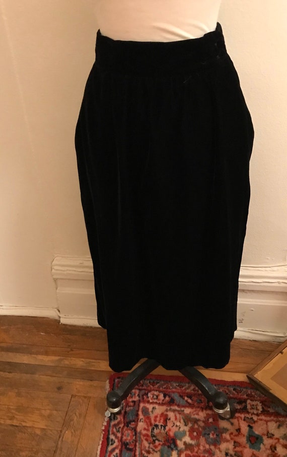 60's black velvet midi skirt