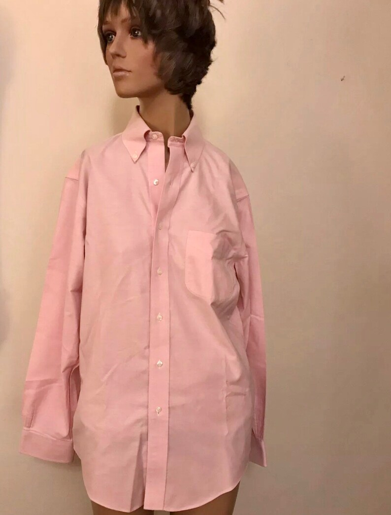 Classic Brooks Bros Pink button down shirt