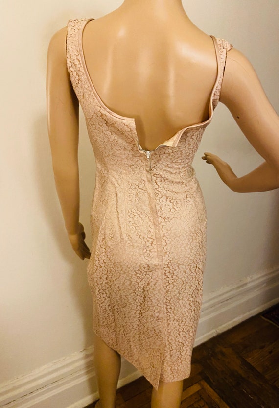 60’s pinky beige lace wiggle cocktail dress - image 5