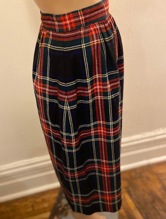 50’s red and black plaid wool gathered skirt - image 5