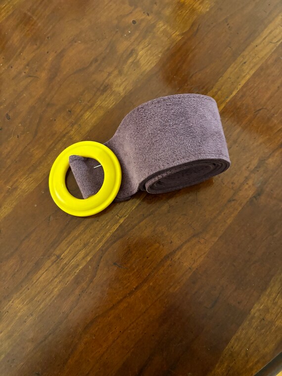 VINTAGE PURPLE Suede Belt With a Yellow Early Pla… - image 2