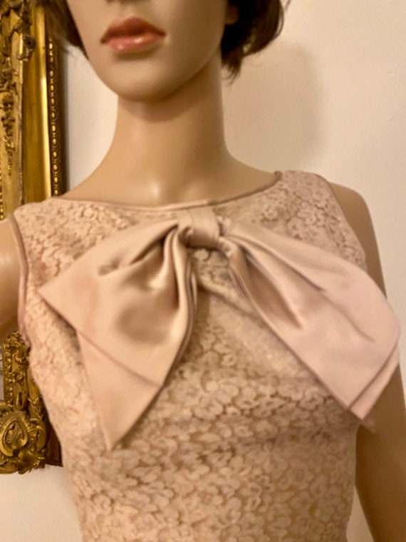 60’s pinky beige lace wiggle cocktail dress - image 6