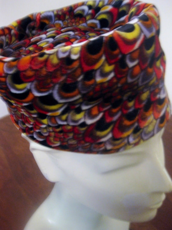 60's Peacock Print Velvet Tilt Hat by Karen - image 3