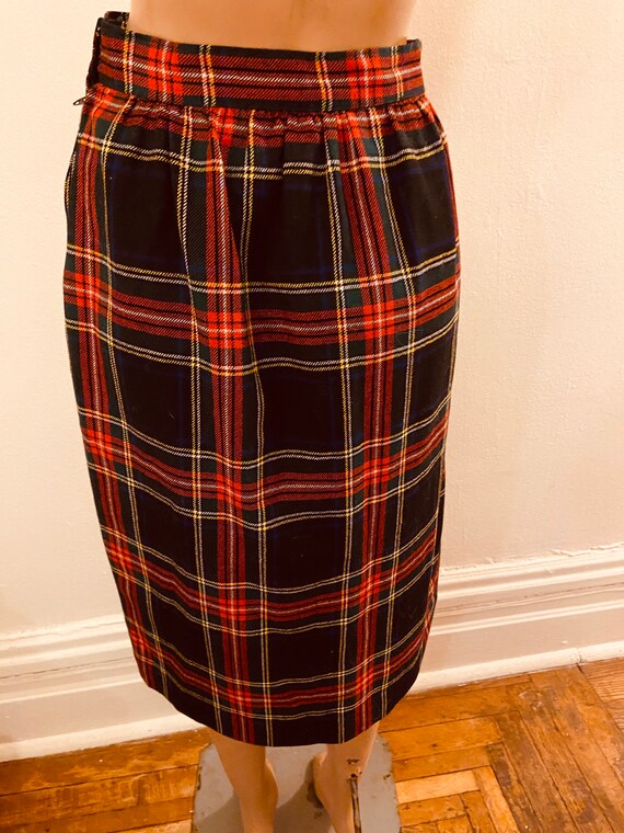 50’s red and black plaid wool gathered skirt - image 3