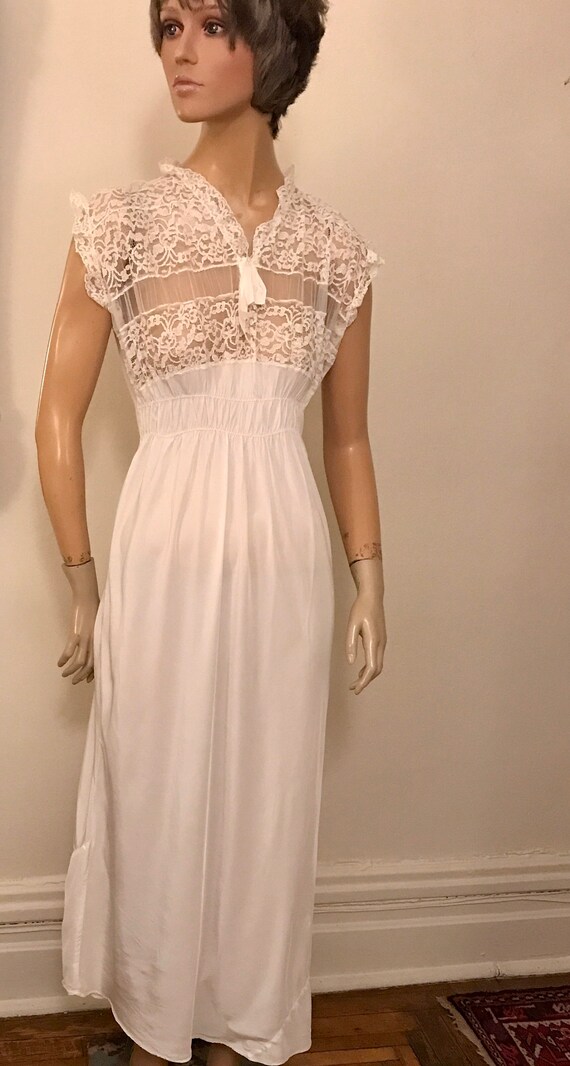 50’s white rayon and lace night gown - image 7