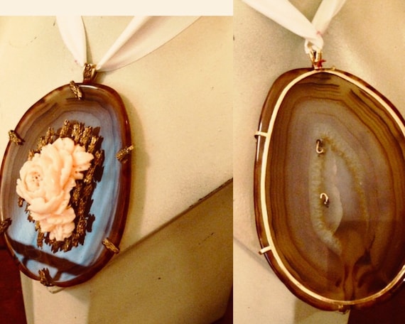 SALE 60's Pendant 14K Gold, Agate & Angel Coral