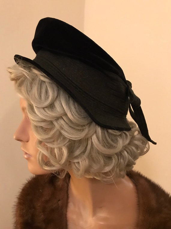 50's Charcoal and Black Velvet day dress Hat