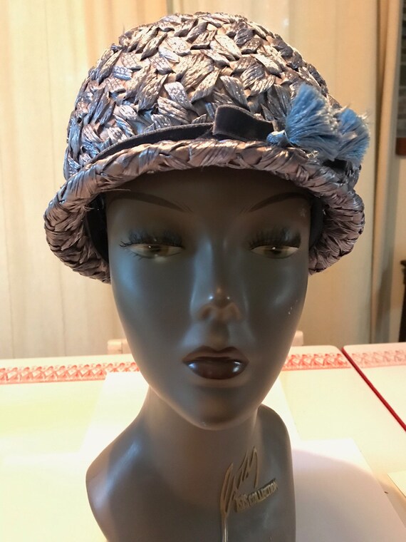 60's Baby blue cellophane straw cloche with a tas… - image 6