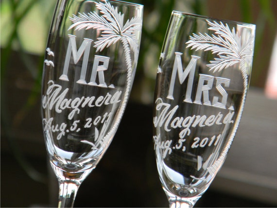 Juego de 2, copas de champán personalizadas para boda Mr Mrs – Copas de  champán para novia y novio con nombre y fecha, copa de champán grabada a